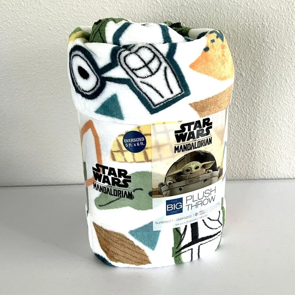 Star Wars Grogu Shapes Plush Throw‎ Blanket The Big One 5 x 6 NWT